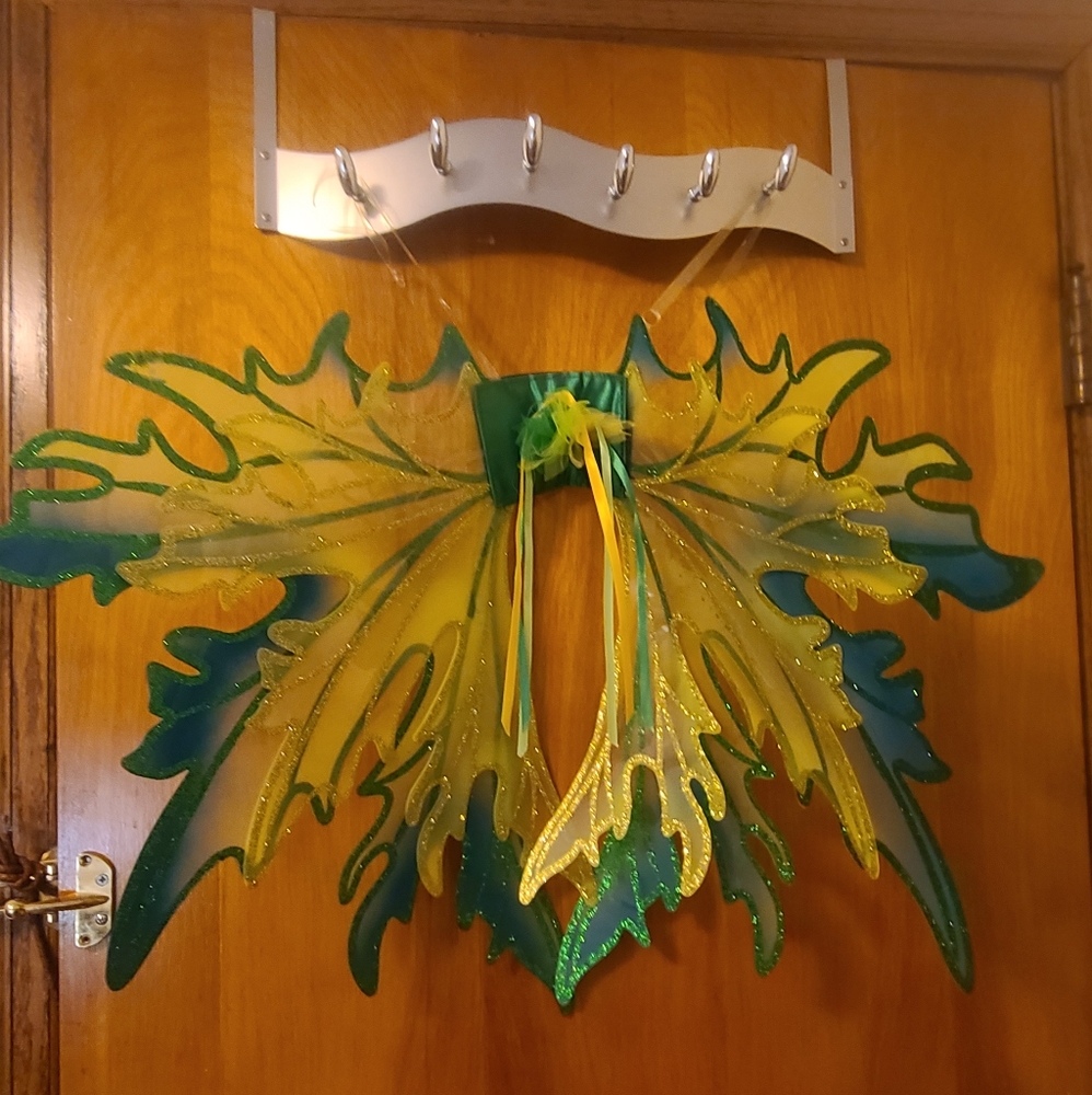 Set of green leaf faerie wings